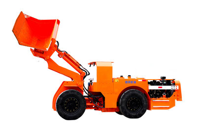 轮胎式侧卸式铲运机-内燃
